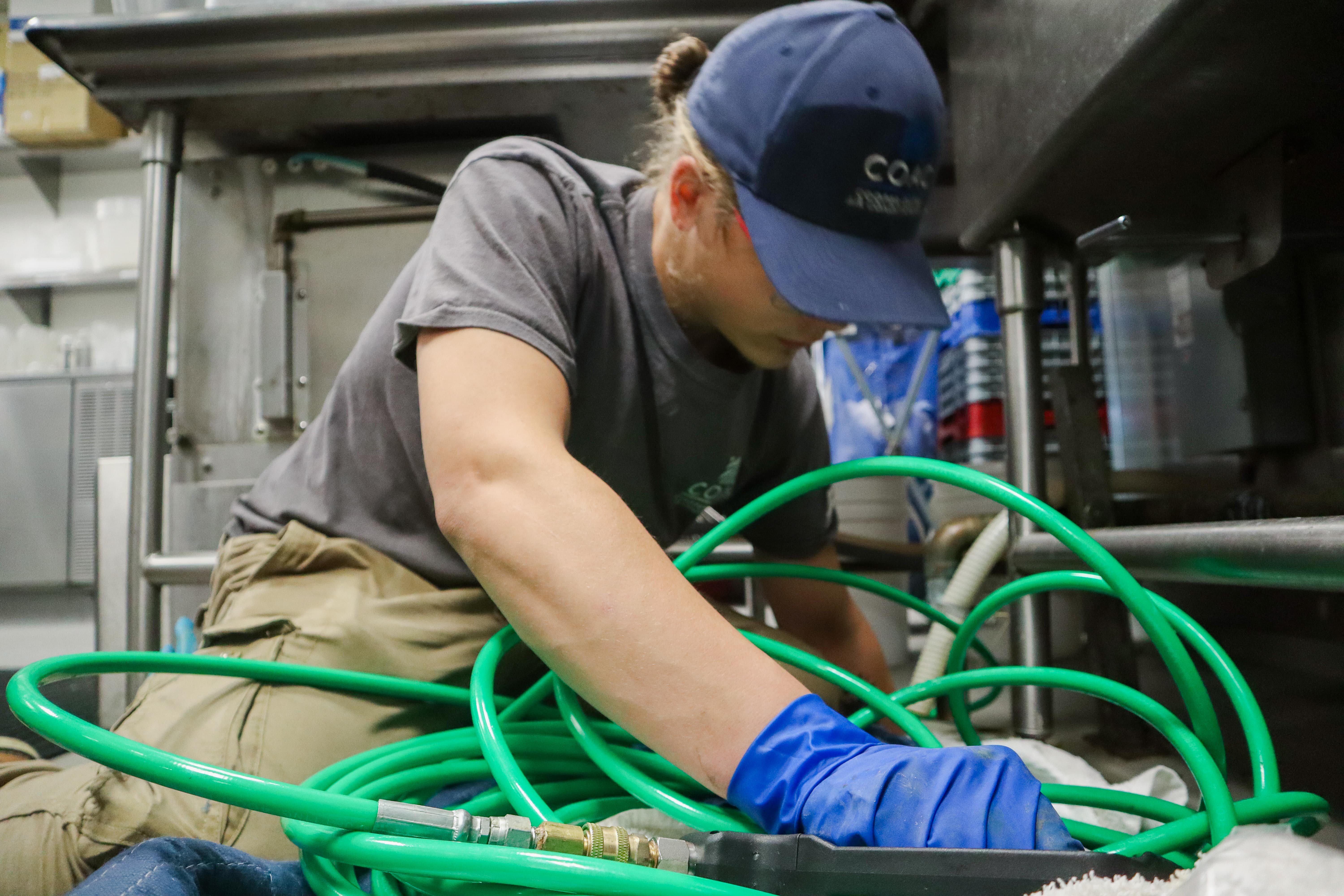Commercial Service Plumber