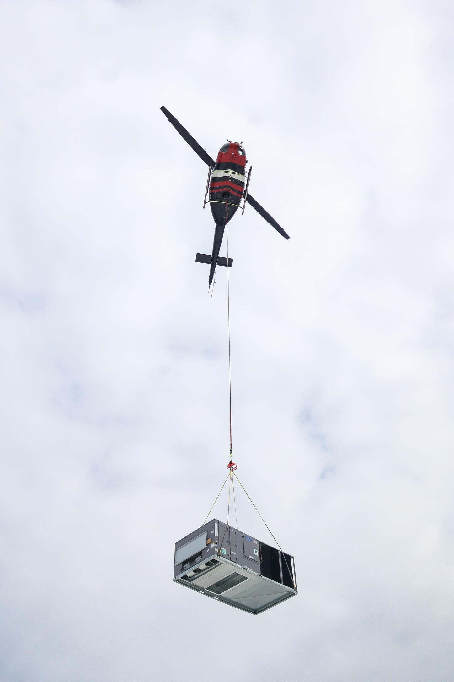 helicopter-carrying-hvac-unit helicopter-carrying-hvac-unit